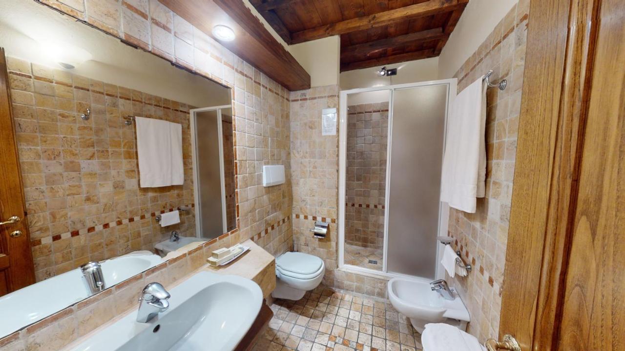 Hotel Palazzo Squarcialupi Castellina in Chianti Exterior foto